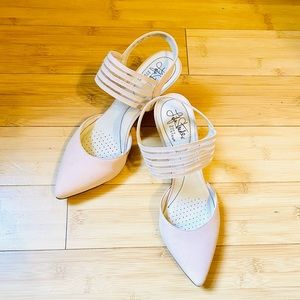 Light pink/nude heels